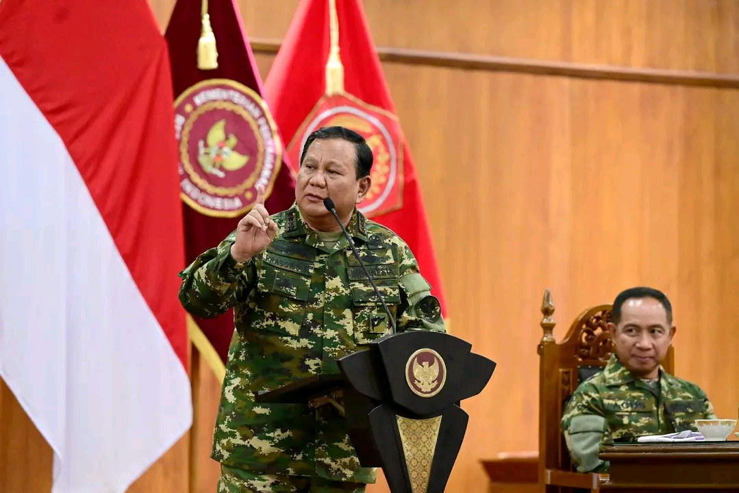 Presiden Prabowo Gelar Jamuan Santap Malam Kabinet Merah Putih di Akademi Militer