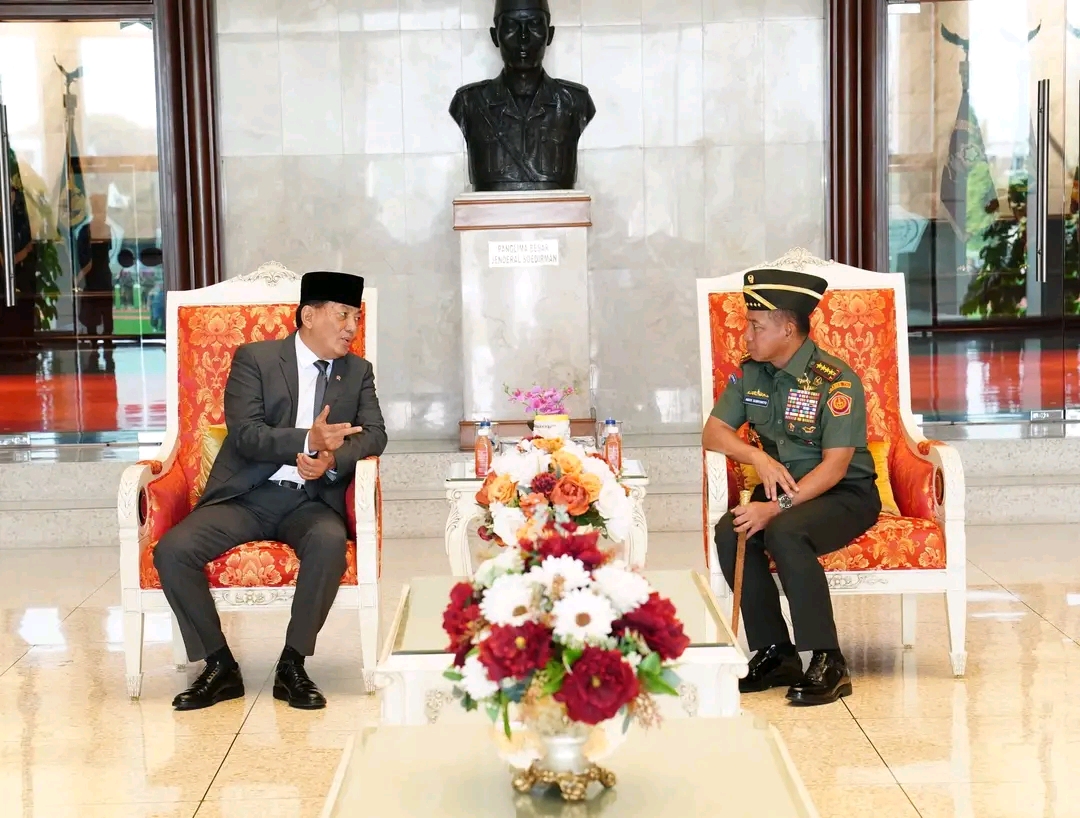 Panglima TNI Terima Kunjungan Menteri Pertahanan RI di Mabes TNI