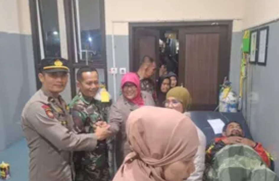 Tujuh Pendaki yang Hilang di Gunung Godog Berhasil Ditemukan Selamat