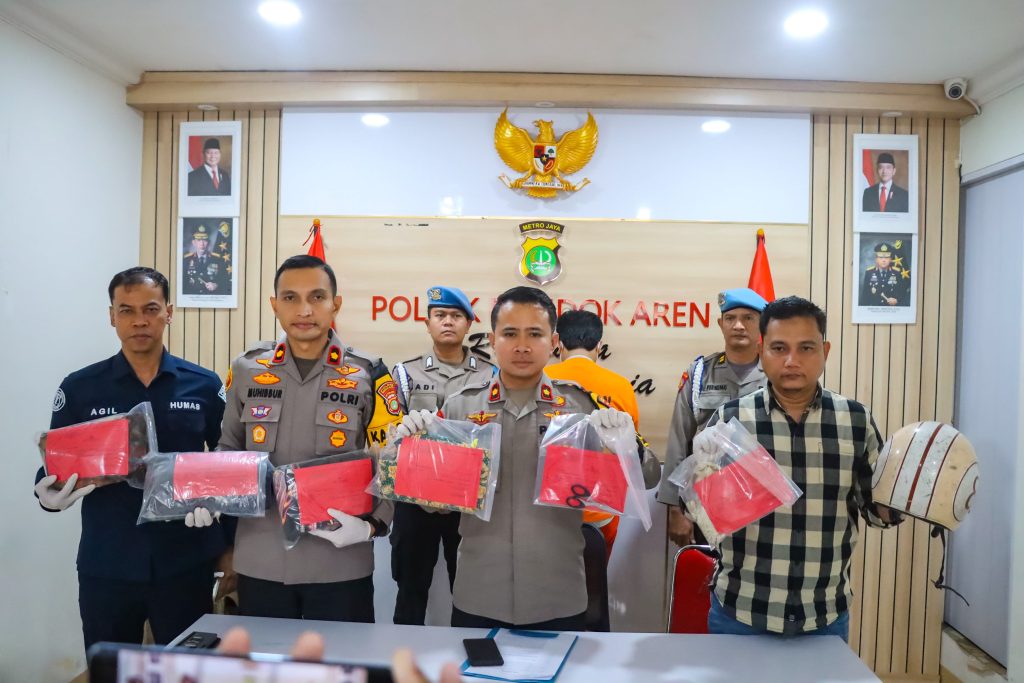 Ungkap Kasus Penemuan Bayi, Polsek Pondok Aren Amankan 2 Tersangka