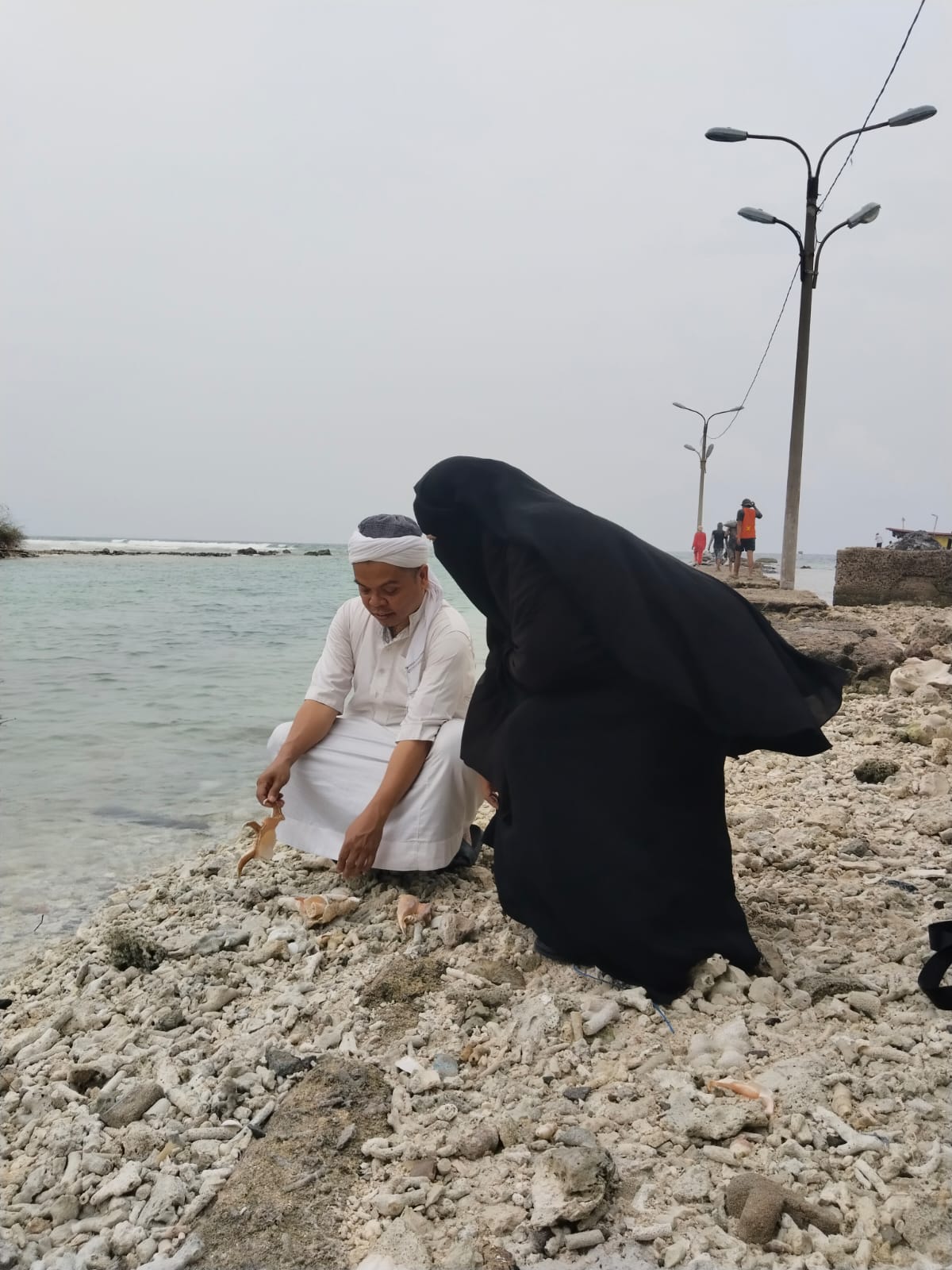 Mimpi Siang Bolong !!  Layanan Kesehatan Menyeluruh untuk Seluruh Bangsa Indonesia