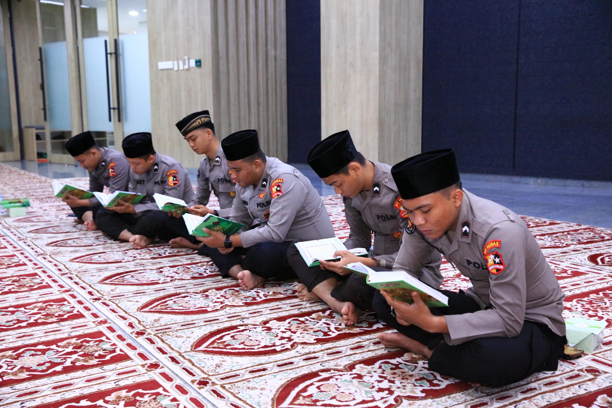 Divhumas Polri Perkuat Iman Personel Lewat Khataman Al-Qur’an
